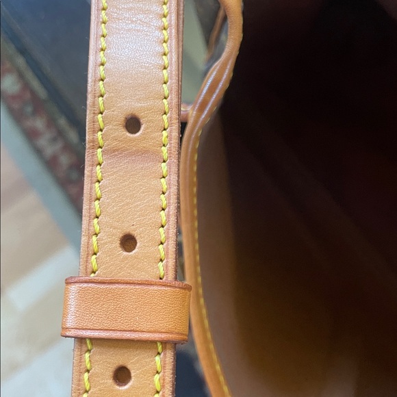 Louis Vuitton Authentic Vintage Satchel Messenger Monogram Bag - Picture 16 of 16